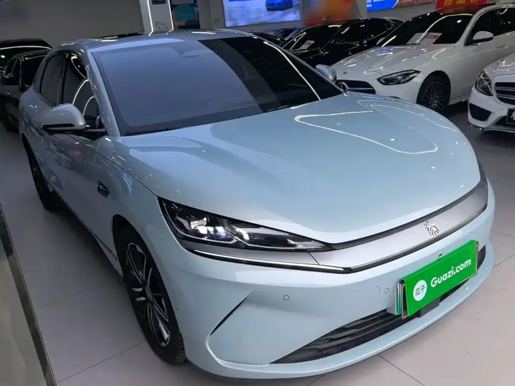 BYD Qin L — фото 9