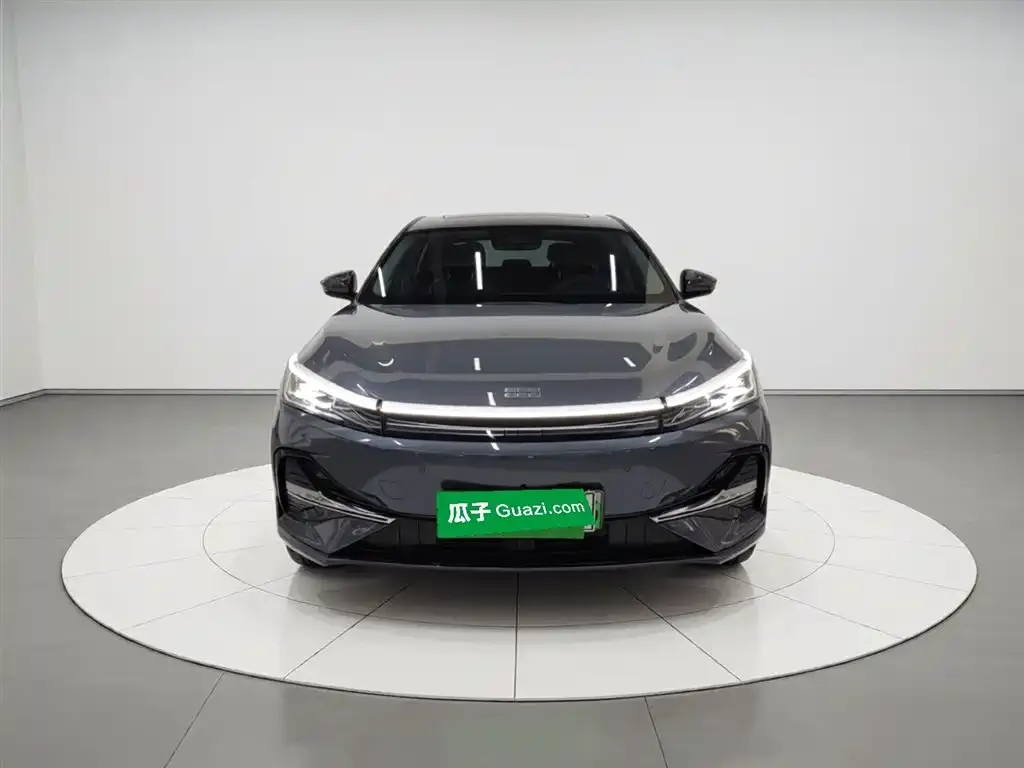 Geely Galaxy A7 — фото 4