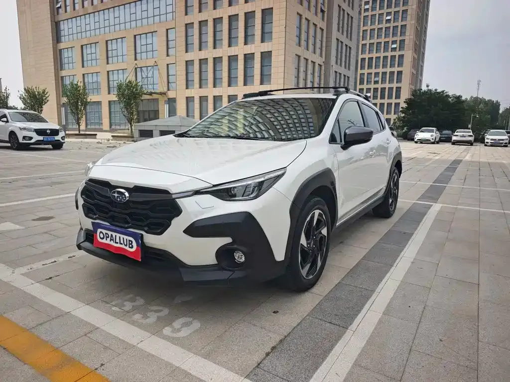 Subaru Crosstrek — фото 1