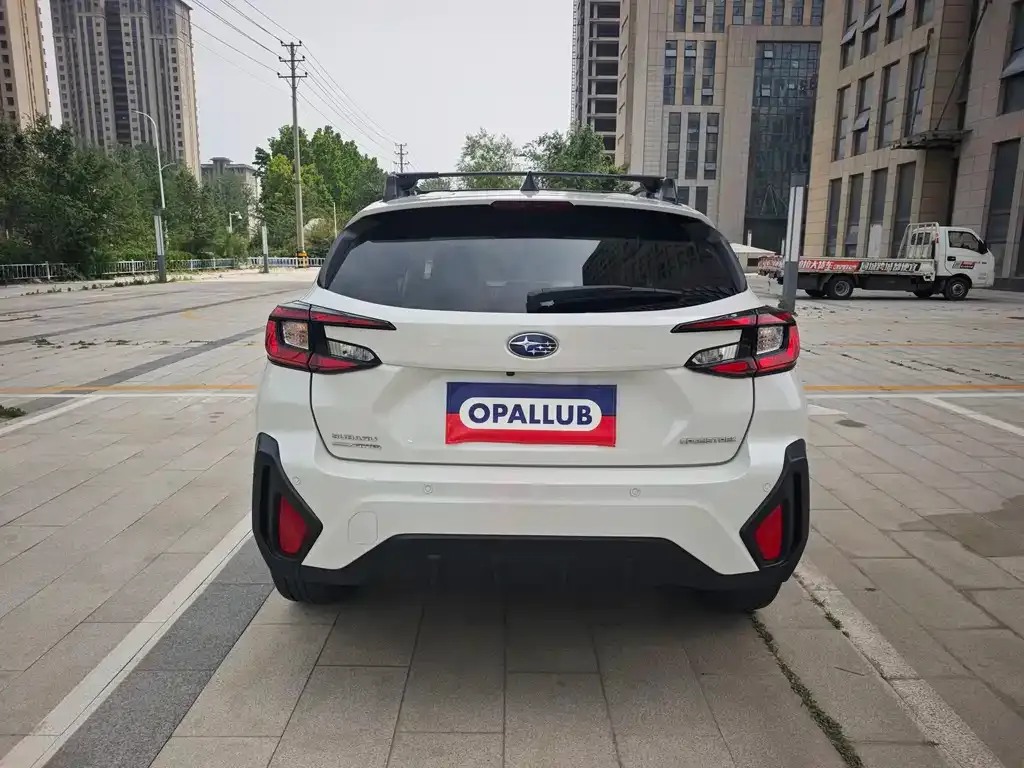 Subaru Crosstrek — фото 2
