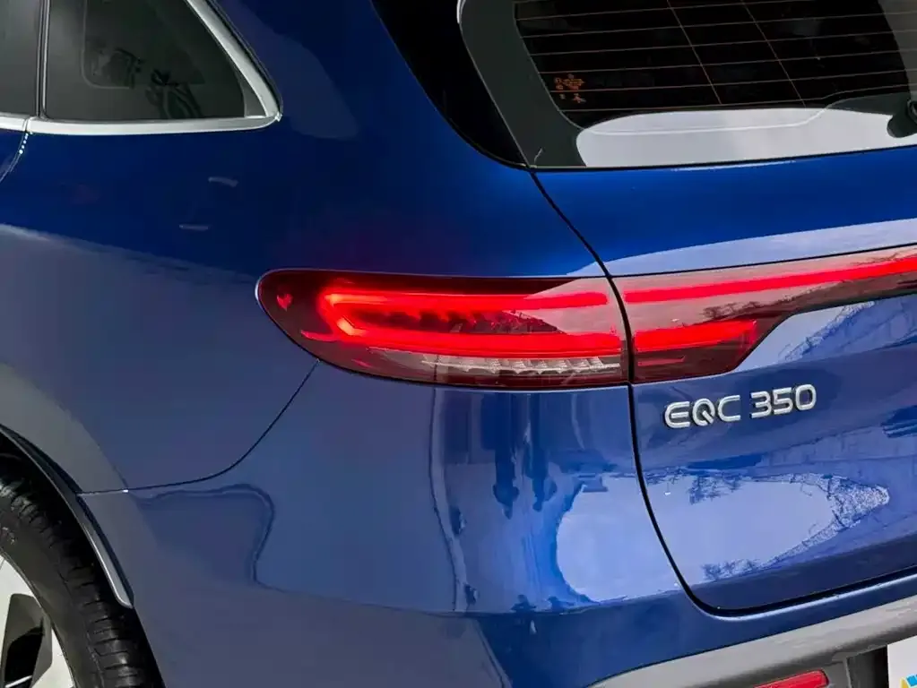 Mercedes-Benz EQC — фото 2