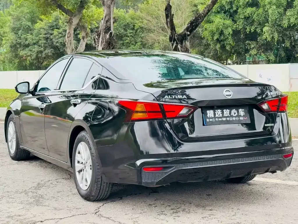 Nissan Teana — фото 10