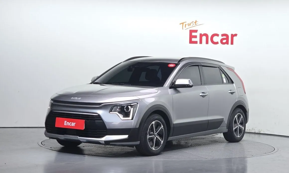 Kia Niro — фото 1
