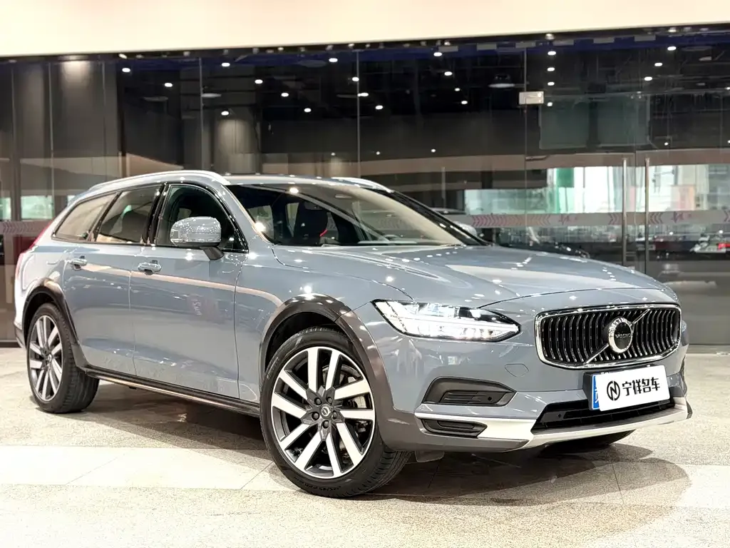 Volvo V90 — фото 2
