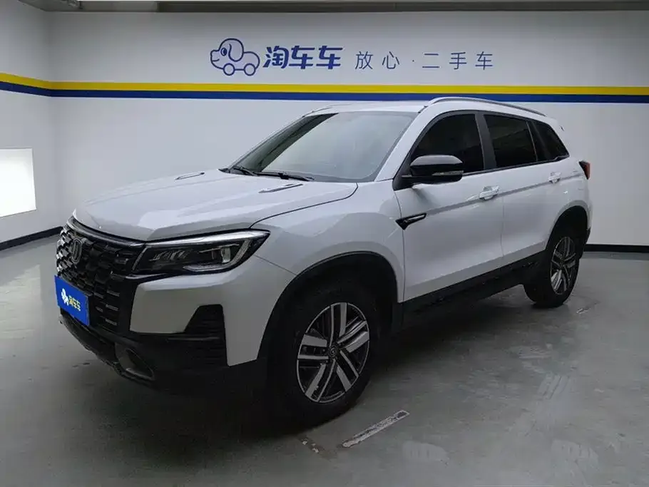 Changan CS75 — фото 1