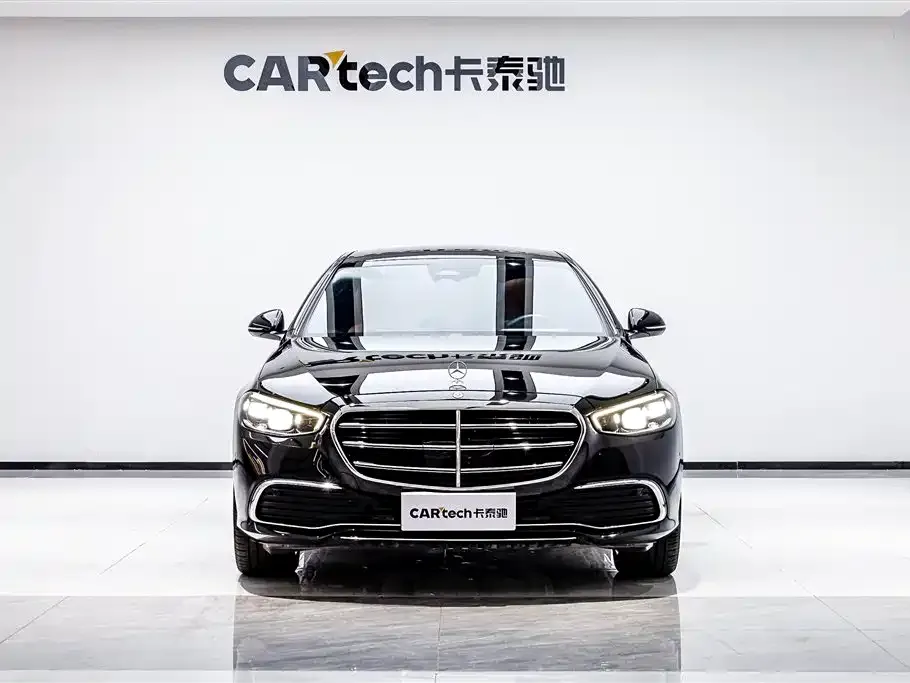 Mercedes-Benz S-Class — фото 1