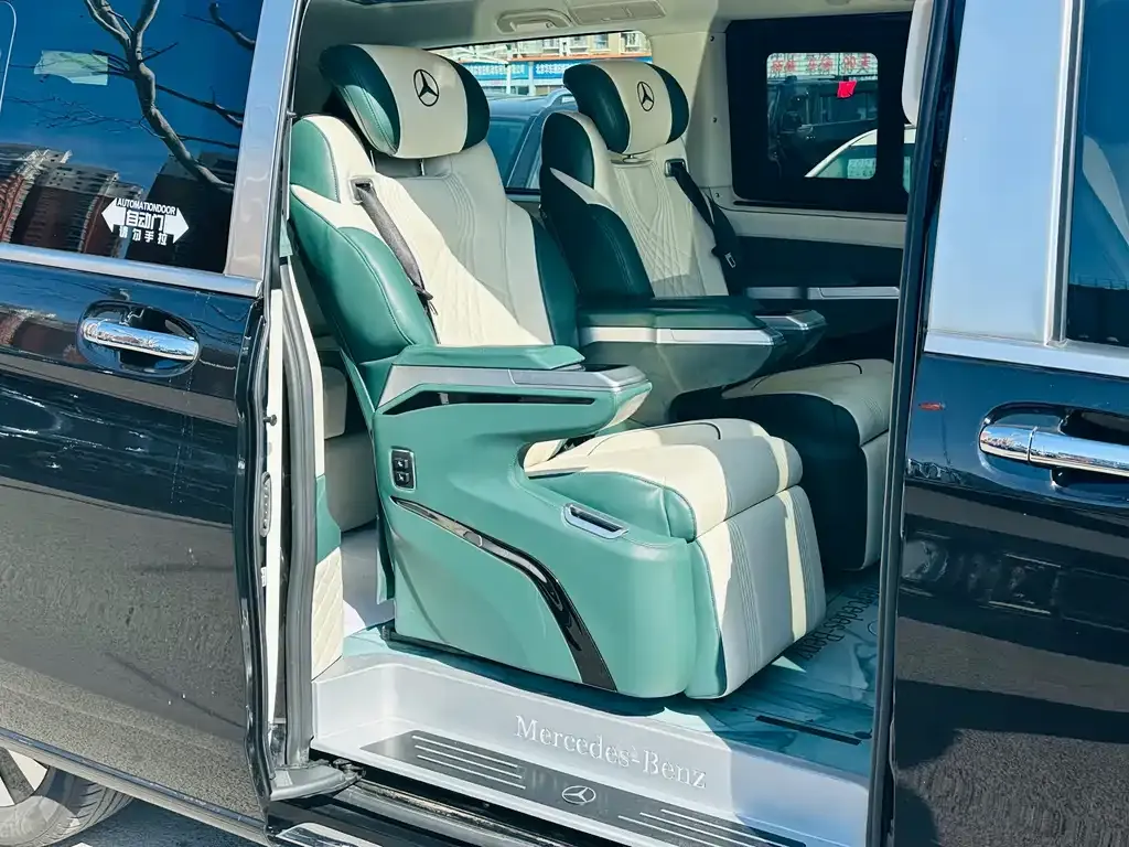 Mercedes-Benz Vito — фото 10