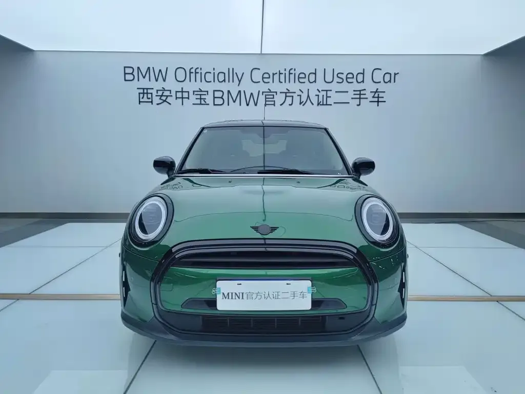 MINI Cooper (3-door) — фото 1