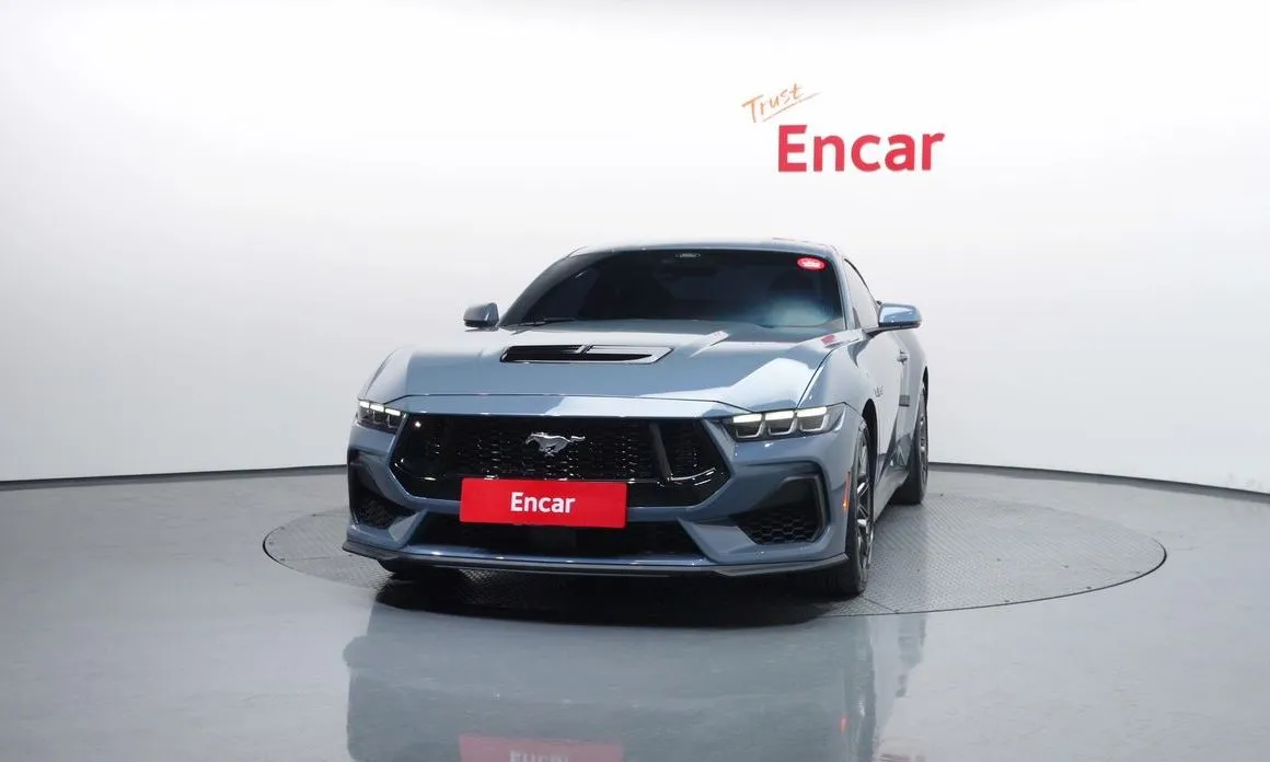 Ford Mustang — фото 10