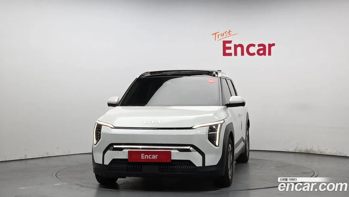 Kia EV3 — фото 9