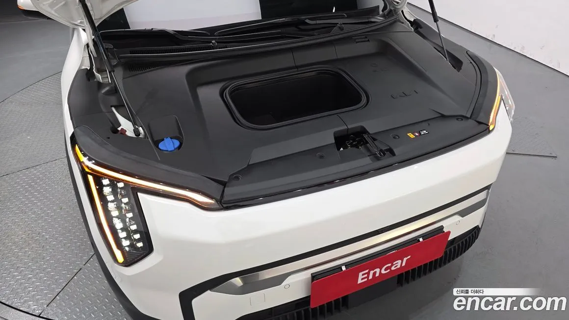Kia EV3 — фото 5