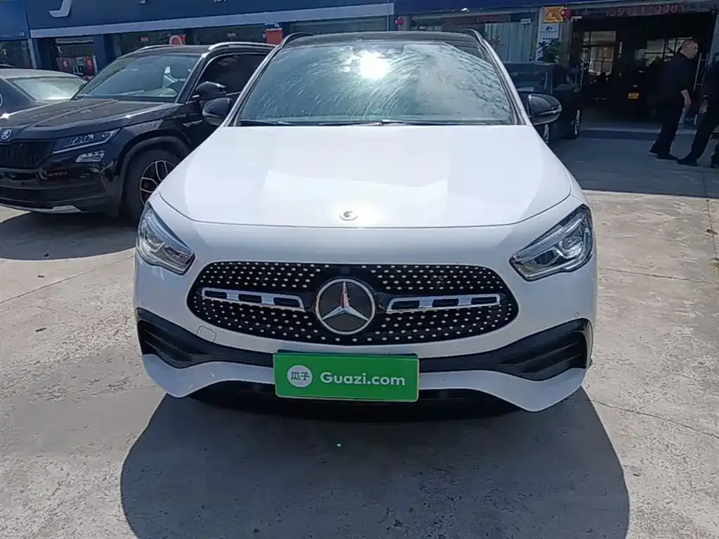 Mercedes-Benz GLA — фото 10