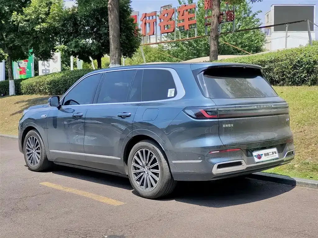 Geely Galaxy M9 — фото 8