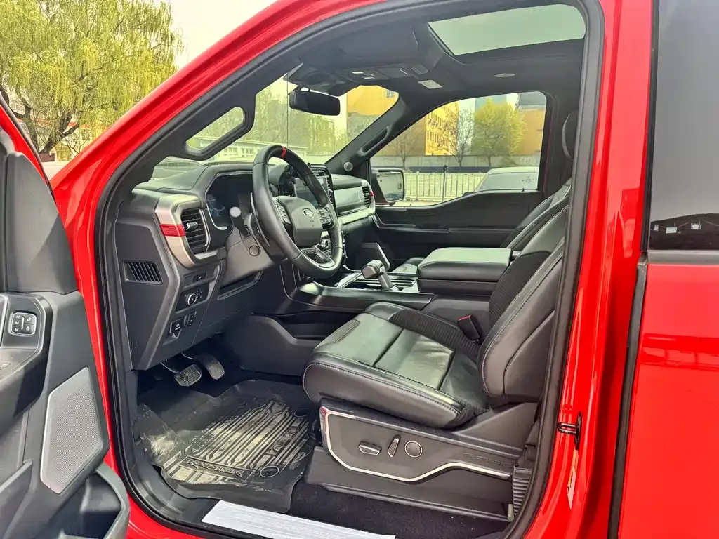 Ford F-150 Raptor — фото 6