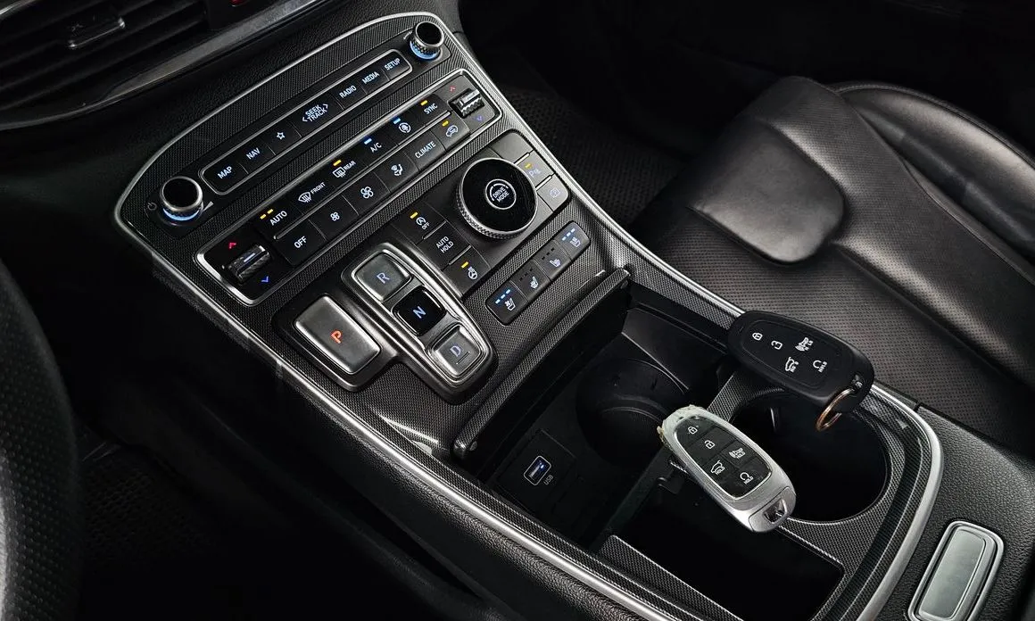 Hyundai Santafe — фото 5