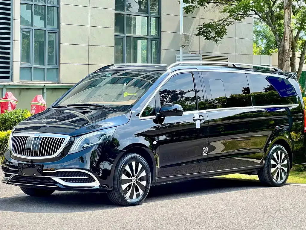 Mercedes-Benz Vito — фото 1