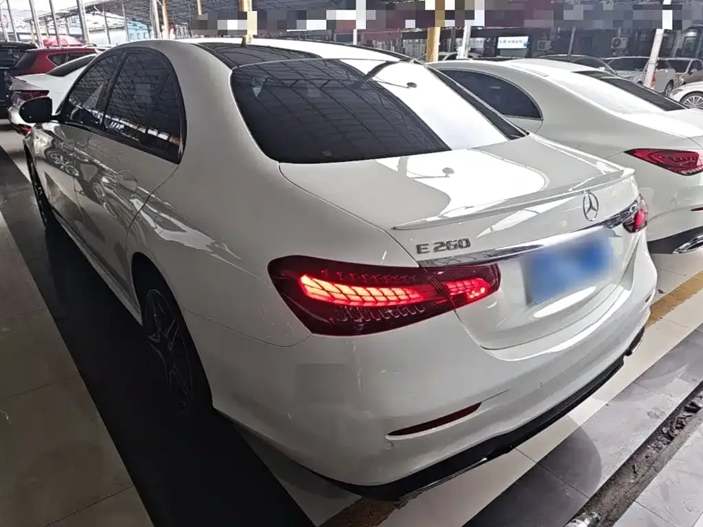 Mercedes-Benz E-Class (Import) — фото 6