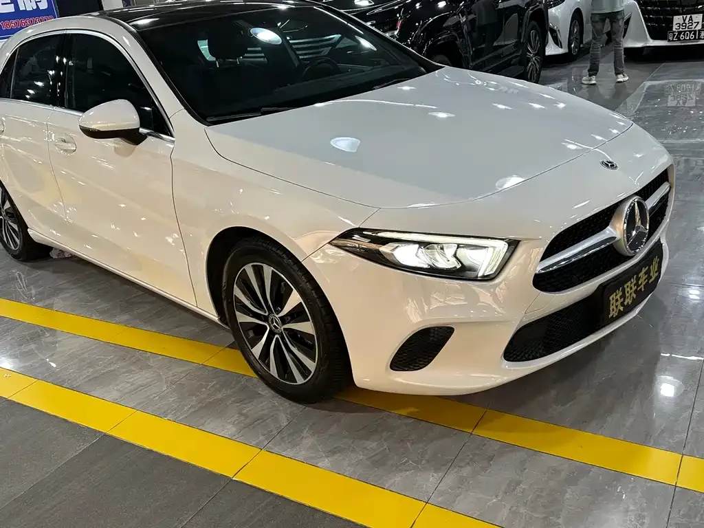 Mercedes-Benz A-Class (Import) — фото 9
