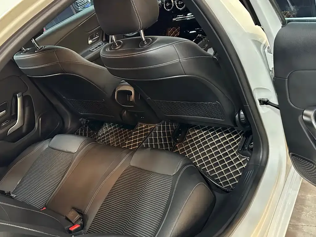 Mercedes-Benz A-Class (Import) — фото 6