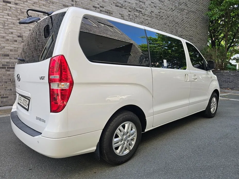 Hyundai Starex — фото 9