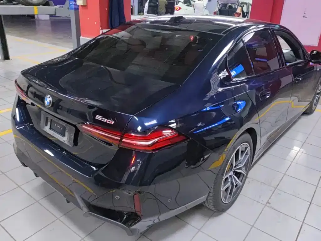 BMW 5 Series (Import) — фото 4