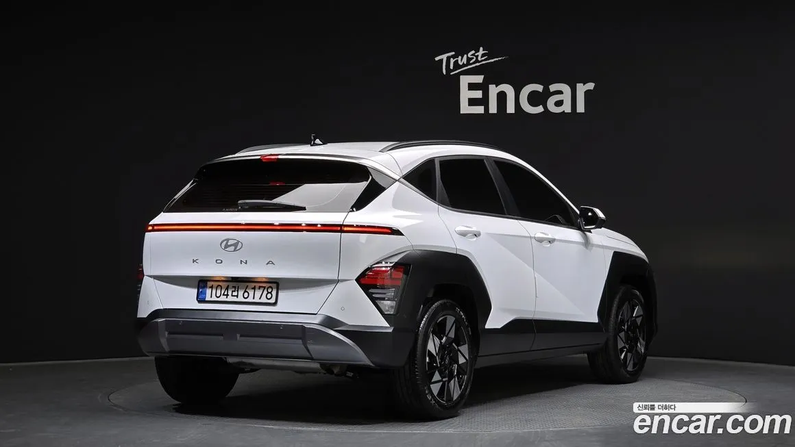 Hyundai Kona — фото 3