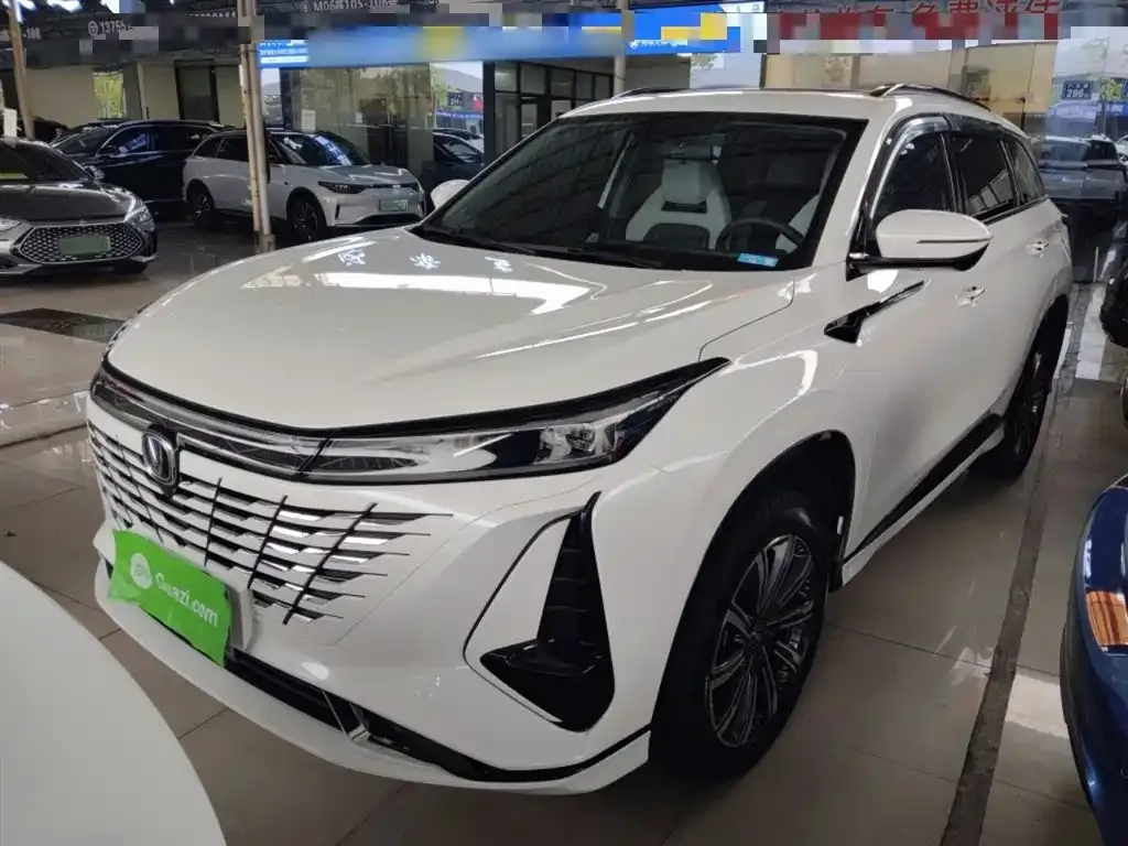Changan CS75PLUS — фото 8