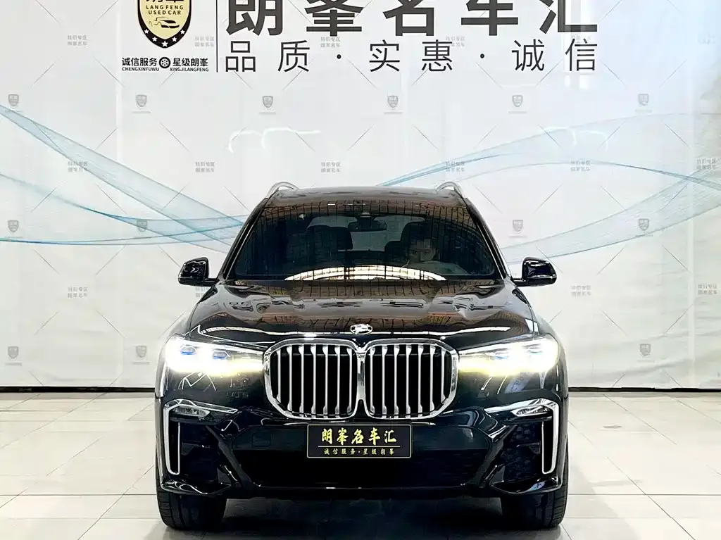 BMW X7 — фото 2