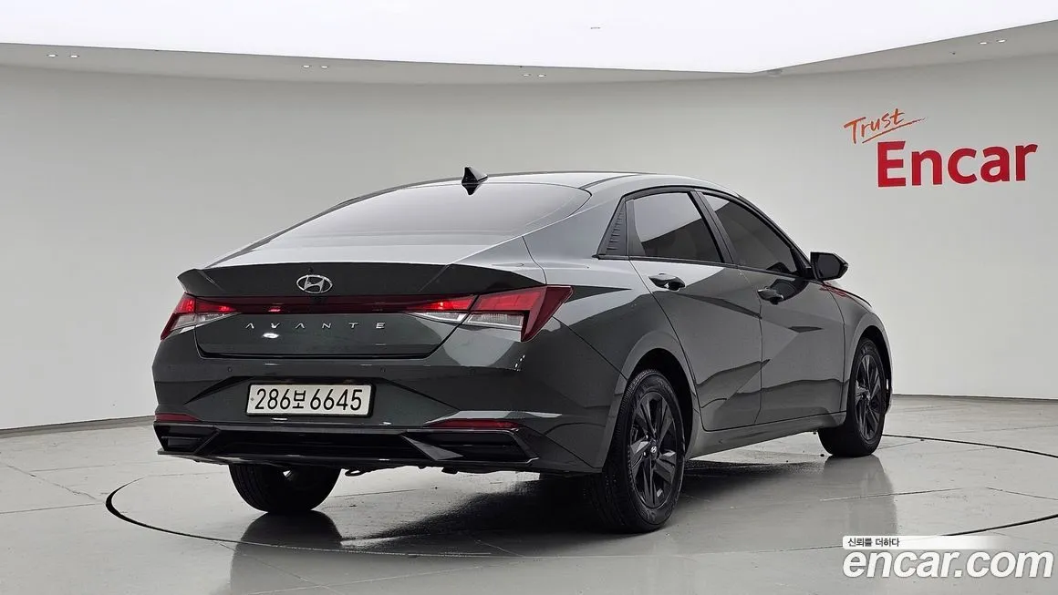 Hyundai AVANTE — фото 9