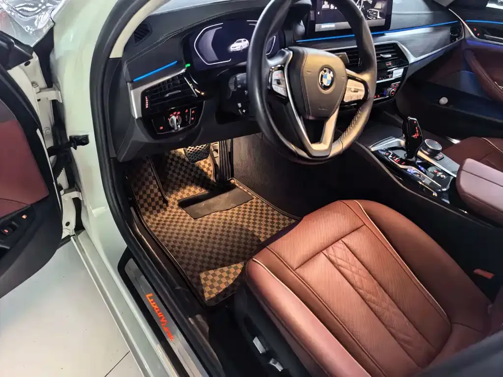 BMW 5 Series New Energy — фото 5