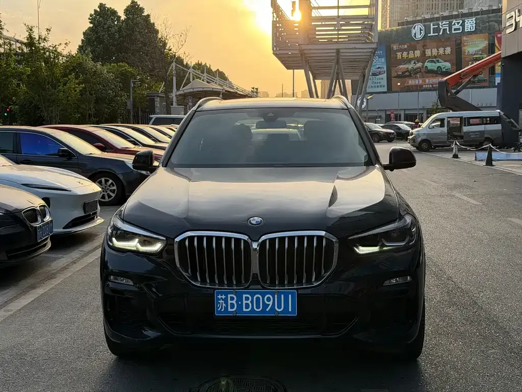 BMW X5 (Import) — фото 3
