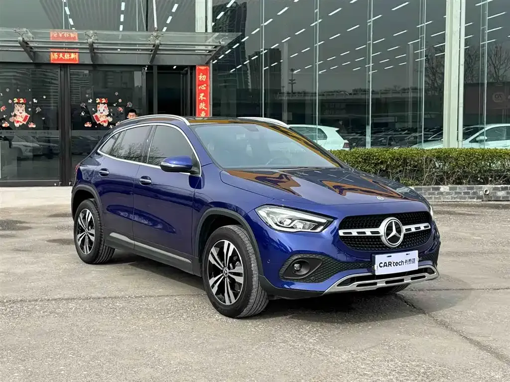 Mercedes-Benz GLA — фото 10