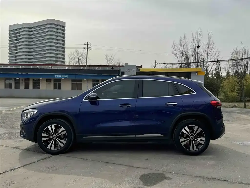 Mercedes-Benz GLA — фото 9
