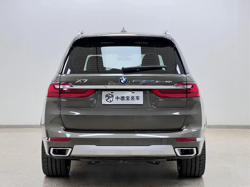 BMW X7 — фото 9