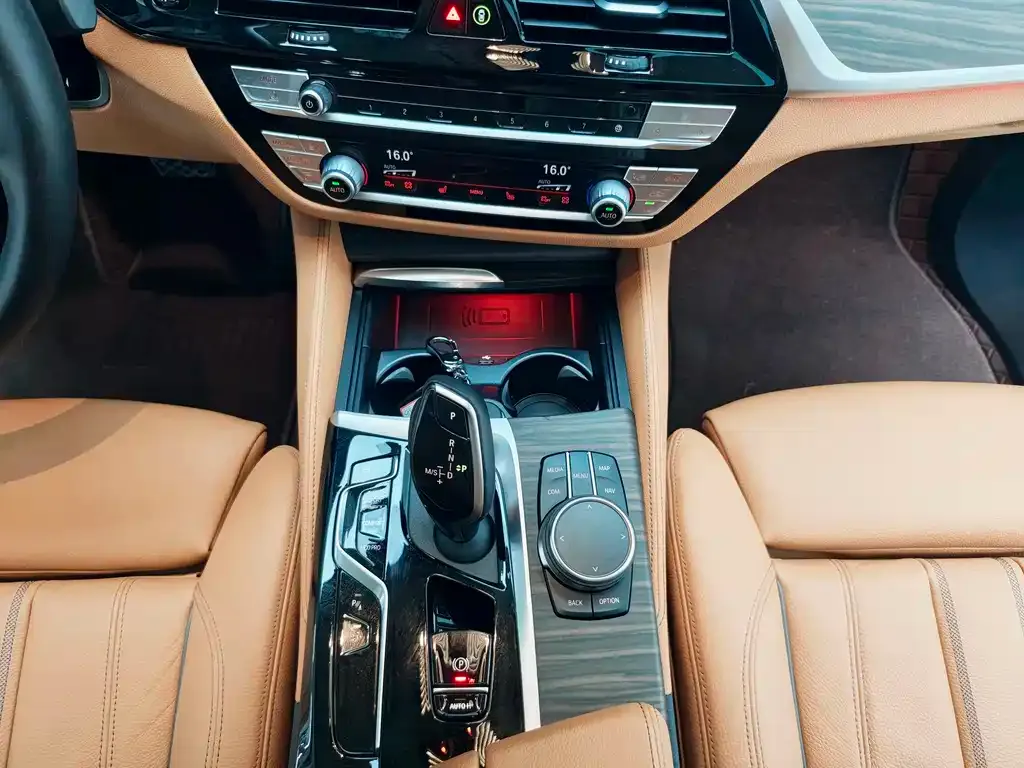 BMW 6 Series GT — фото 3