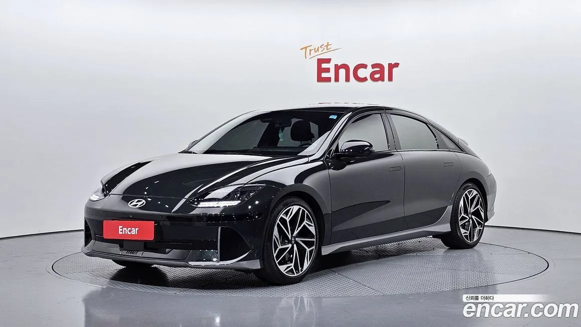 Hyundai Ioniq6 — фото 1