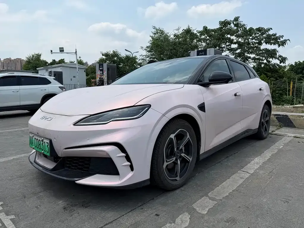 BYD Seal 06GT — фото 1