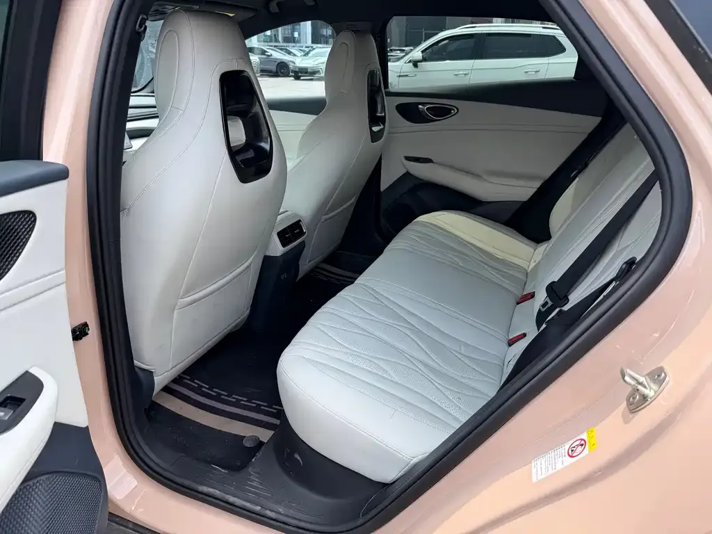 BYD Seal 06GT — фото 2