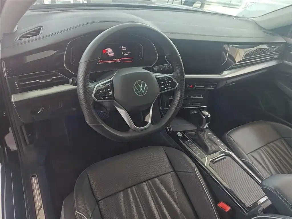 Volkswagen Passat — фото 10
