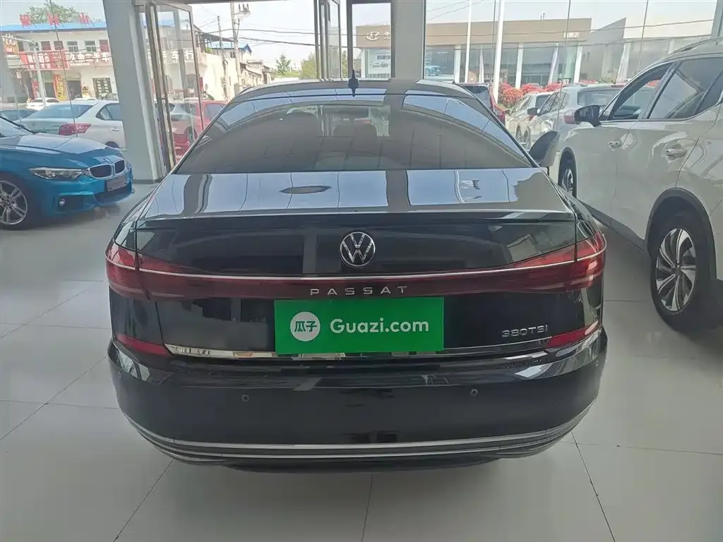 Volkswagen Passat — фото 4