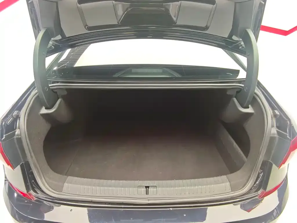 Volkswagen Passat — фото 2