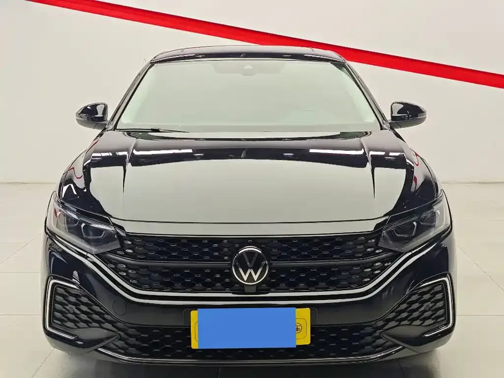 Volkswagen Passat — фото 4