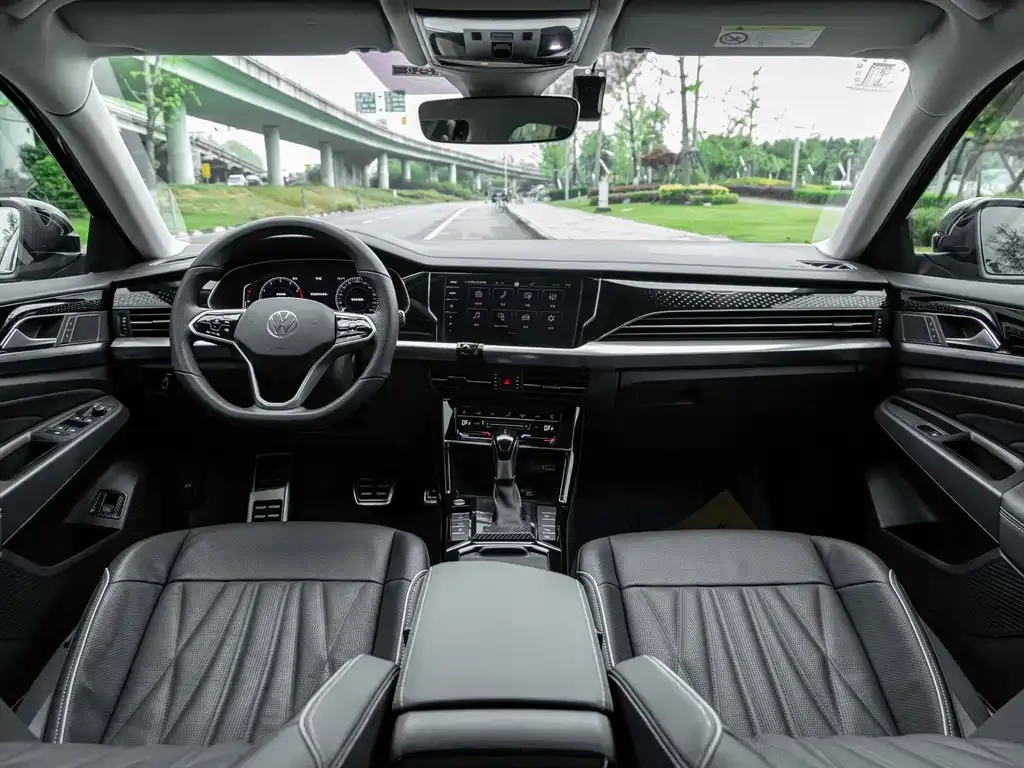 Volkswagen Passat — фото 3