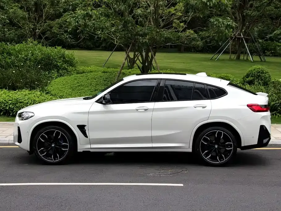 BMW X4 M40i — фото 9