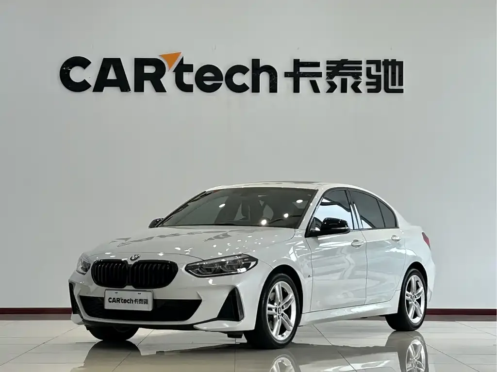 BMW 1 Series — фото 1