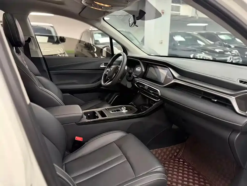 GAC Motor Trumpchi GS4 — фото 3