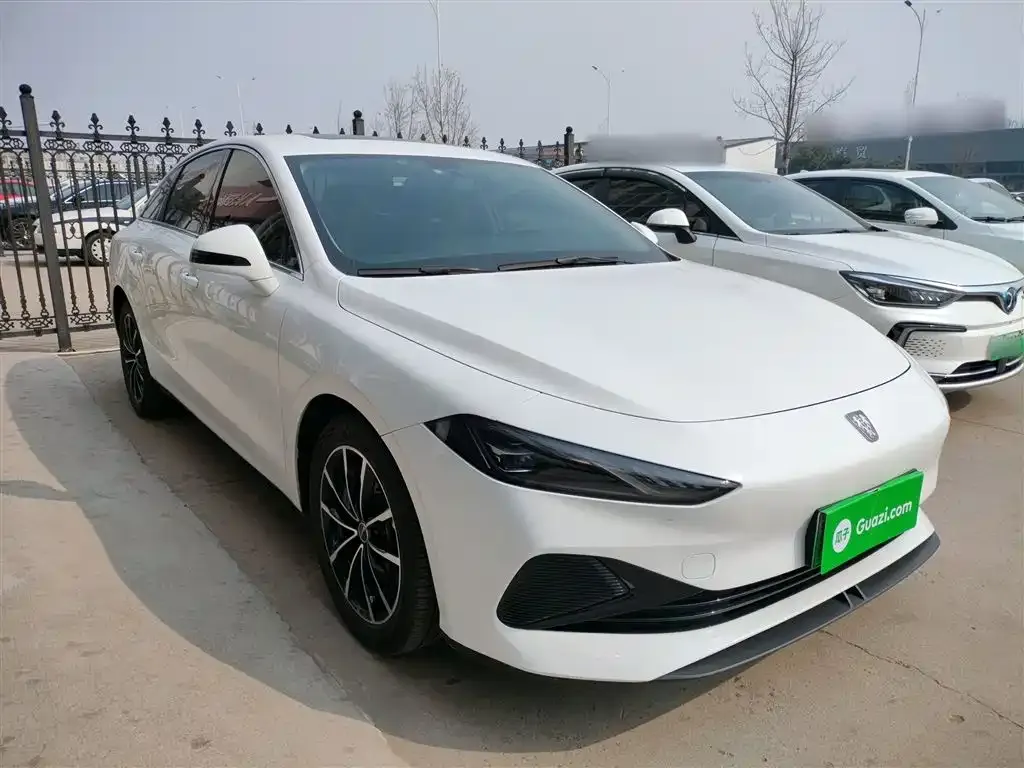 Roewe D7 — фото 8