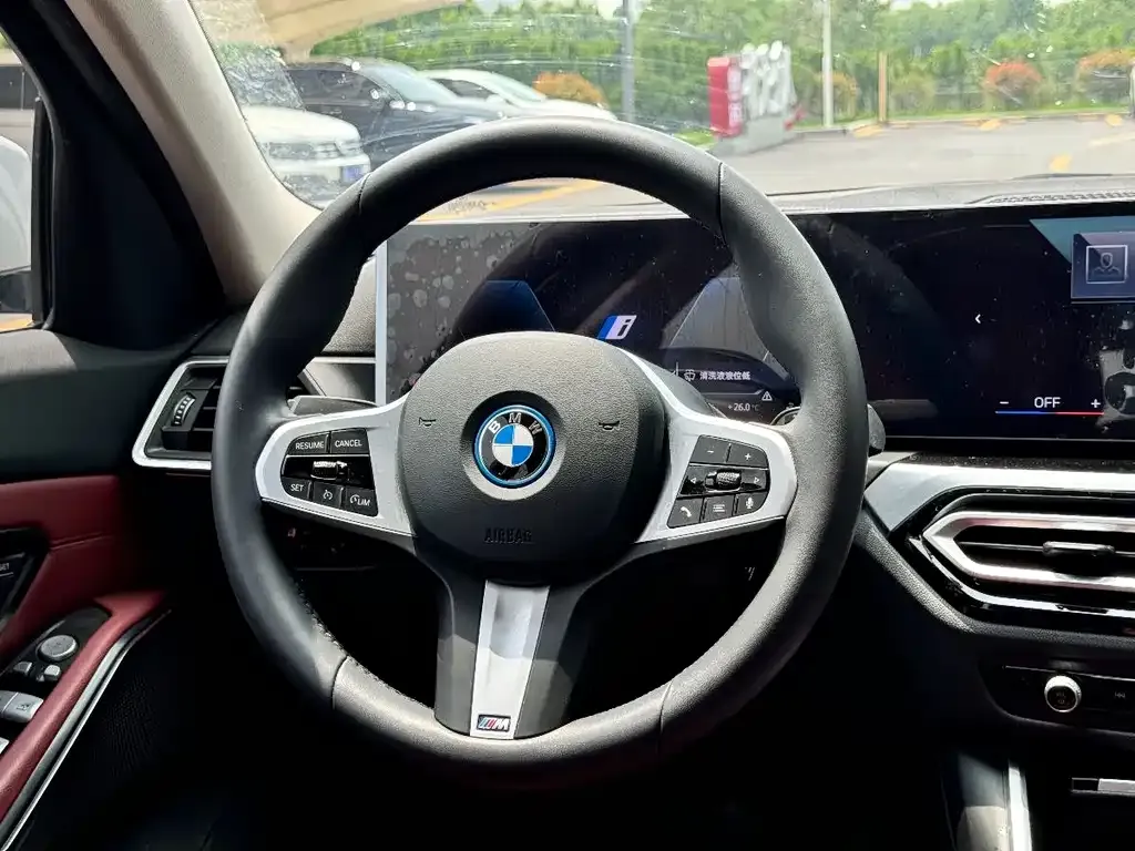 BMW i3 — фото 3