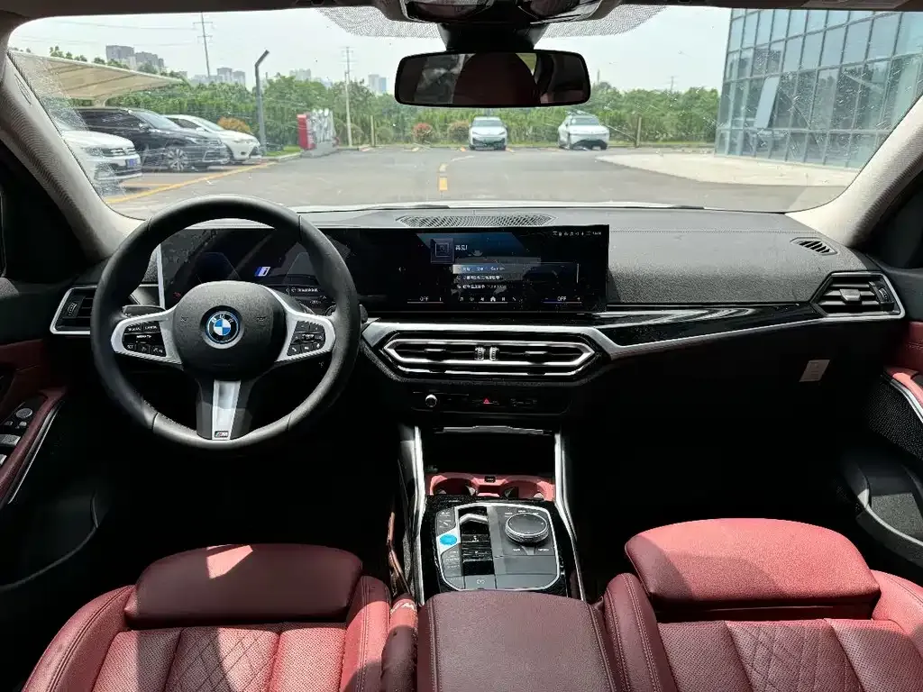 BMW i3 — фото 10