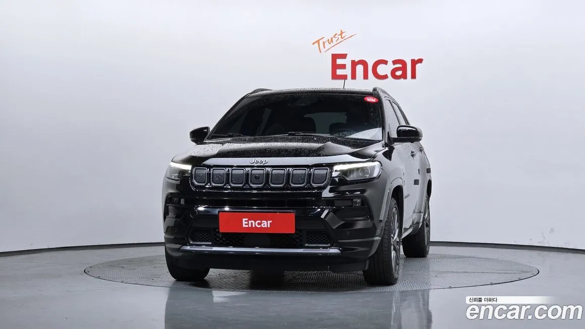 Jeep Compass — фото 3